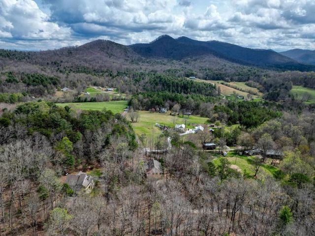 339 Henderson Road, Young Harris, GA 30582