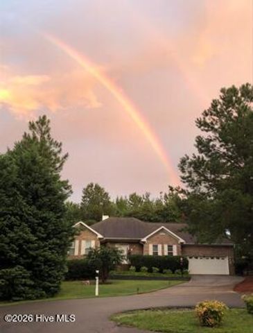 8 Tull Lane, Pinehurst, NC 28374