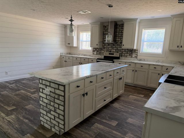 7533 Old Number Six Highway, Santee, SC 29142