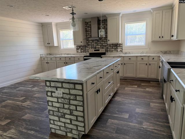 7533 Old Number Six Highway, Santee, SC 29142
