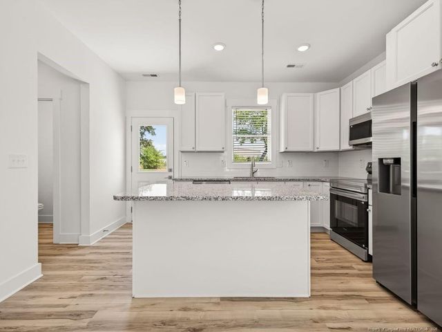1021 E Harnett Street, Dunn, NC 28334