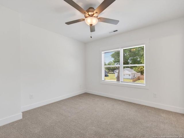 1021 E Harnett Street, Dunn, NC 28334