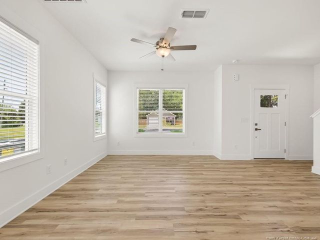 1021 E Harnett Street, Dunn, NC 28334