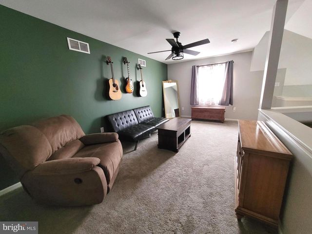 180 WOODLAKE DR, Marlton, NJ 08053
