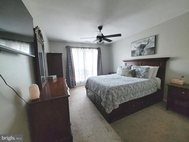 180 WOODLAKE DR, Marlton, NJ 08053