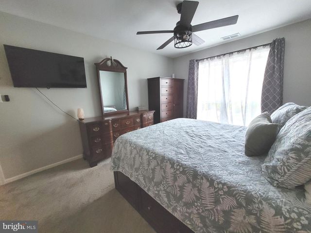 180 WOODLAKE DR, Marlton, NJ 08053