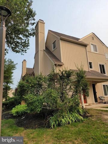 180 WOODLAKE DR, Marlton, NJ 08053