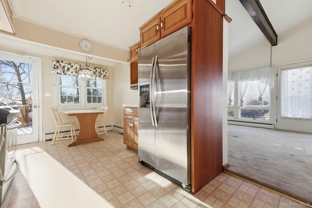 15 Short Hill Drive, Poughkeepsie, NY 12603