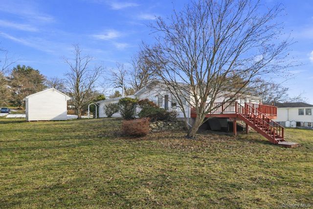 15 Short Hill Drive, Poughkeepsie, NY 12603