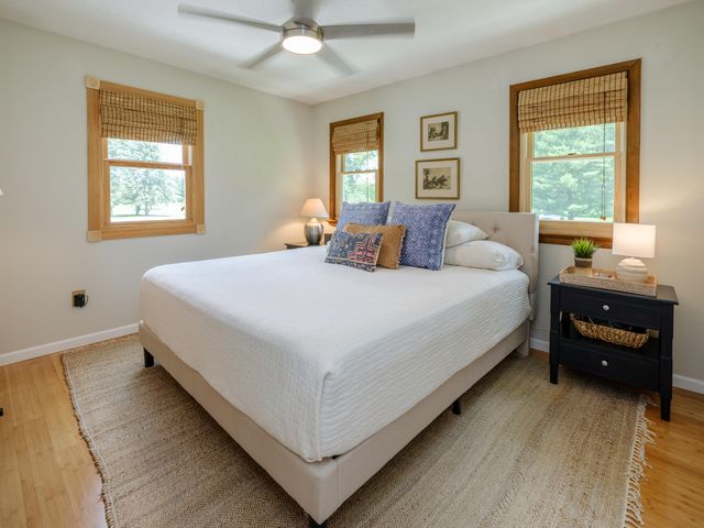 5478 S 31st Street, Kalamazoo, MI 49048