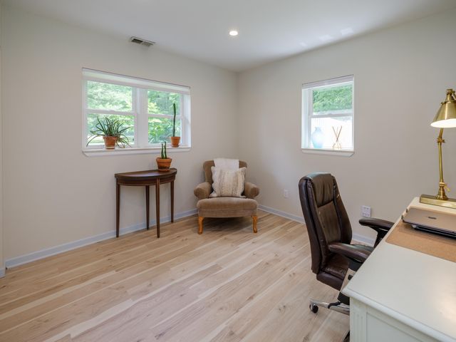 5478 S 31st Street, Kalamazoo, MI 49048