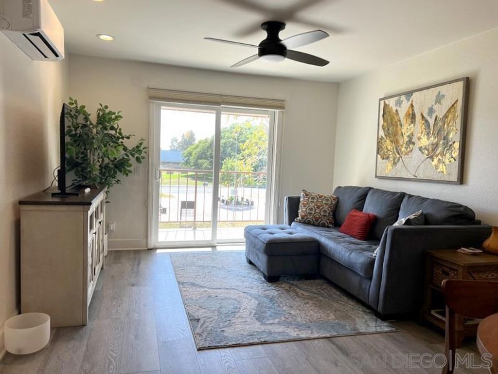 6350 Genesee Ave. 316, San Diego, CA 92122 — photo 2
