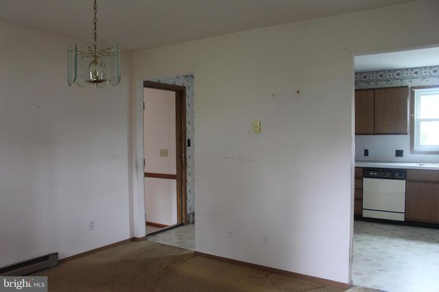 135-A S CHESTNUT ST, Annville, PA 17003