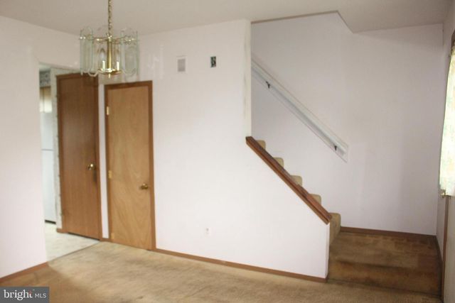 135-A S CHESTNUT ST, Annville, PA 17003