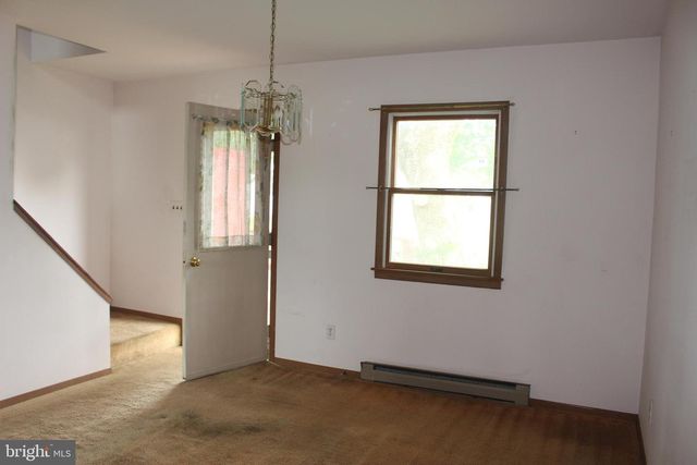 135-A S CHESTNUT ST, Annville, PA 17003