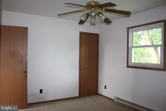 135-A S CHESTNUT ST, Annville, PA 17003