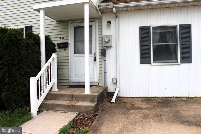 135-A S CHESTNUT ST, Annville, PA 17003