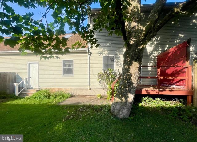 135-A S CHESTNUT ST, Annville, PA 17003