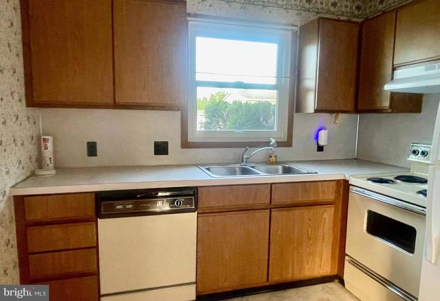135-A S CHESTNUT ST, Annville, PA 17003