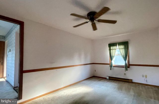 135-A S CHESTNUT ST, Annville, PA 17003