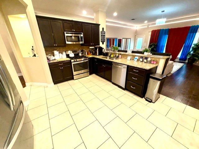 614 Bloomington Lane, Bossier City, LA 71112