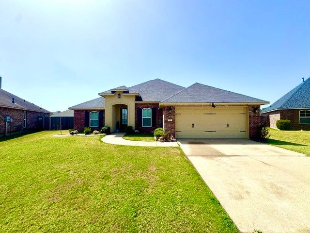 614 Bloomington Lane, Bossier City, LA 71112