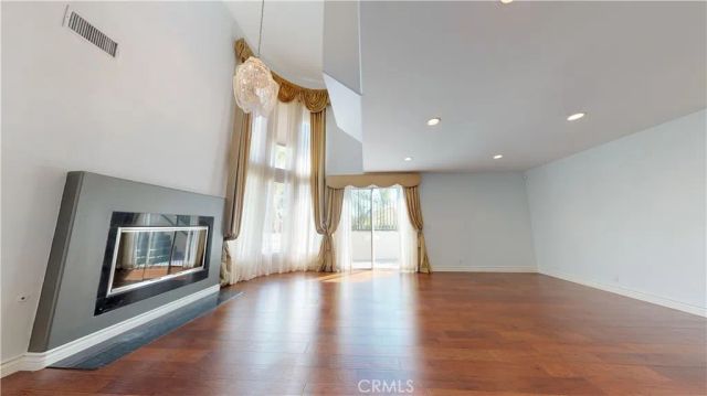 22500 N Summit Ridge, Chatsworth, CA 91311