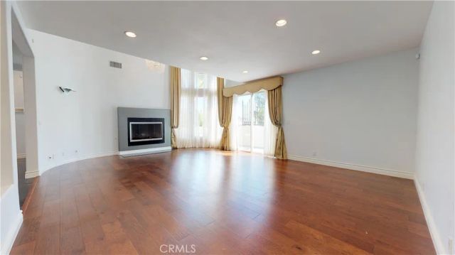 22500 N Summit Ridge, Chatsworth, CA 91311