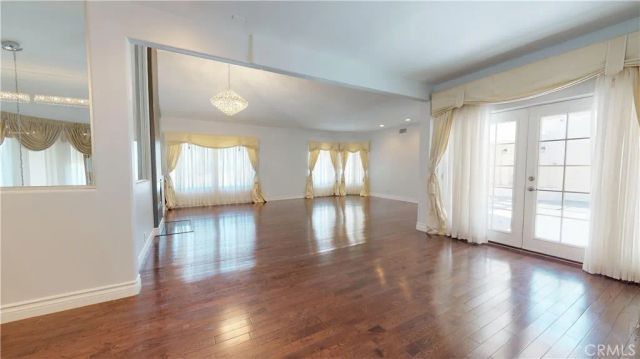22500 N Summit Ridge, Chatsworth, CA 91311