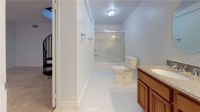 22500 N Summit Ridge, Chatsworth, CA 91311