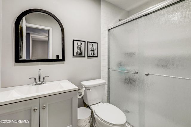 284 Elmwood Court, Howell, NJ 07731