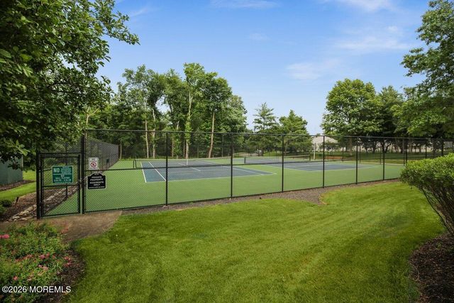 284 Elmwood Court, Howell, NJ 07731