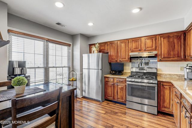 284 Elmwood Court, Howell, NJ 07731