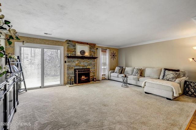 284 Elmwood Court, Howell, NJ 07731