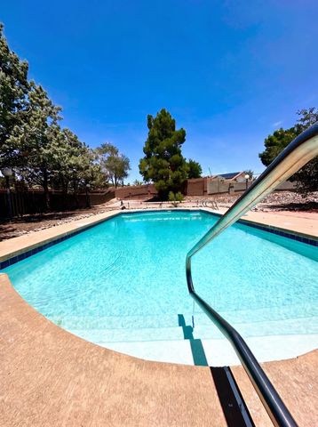 80 N Sienna Court NE, Rio Rancho, NM 87124