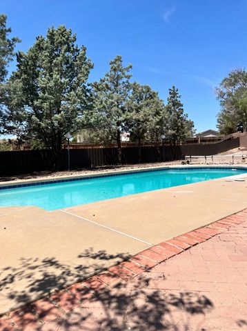 80 N Sienna Court NE, Rio Rancho, NM 87124