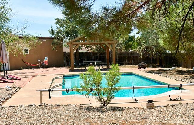 80 N Sienna Court NE, Rio Rancho, NM 87124