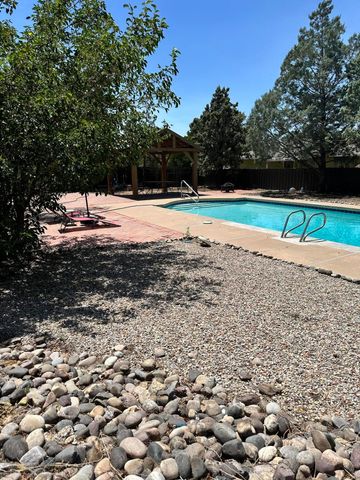 80 N Sienna Court NE, Rio Rancho, NM 87124