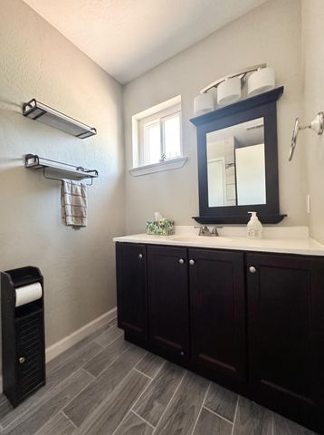 80 N Sienna Court NE, Rio Rancho, NM 87124