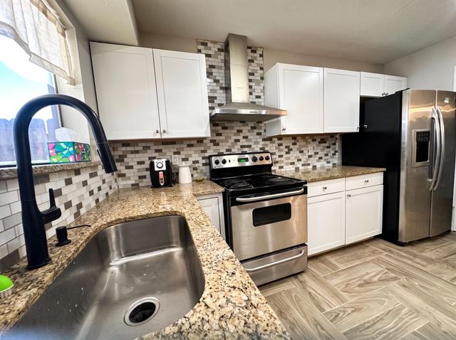 80 N Sienna Court NE, Rio Rancho, NM 87124