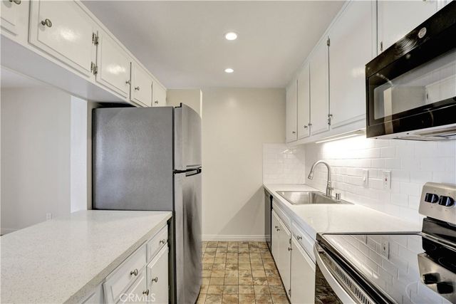 611 S Prospect, Redondo Beach, CA 90277