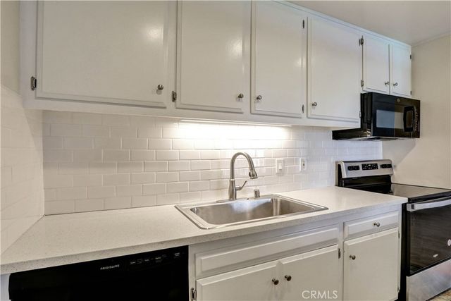 611 S Prospect, Redondo Beach, CA 90277