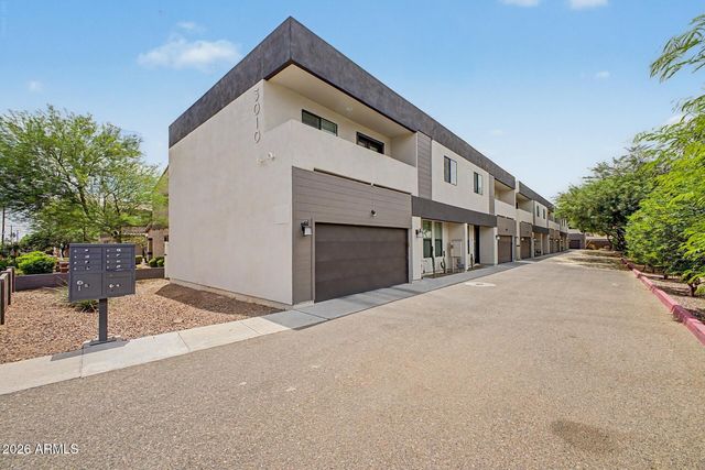 3010 N 37th St Street, Phoenix, AZ 85018