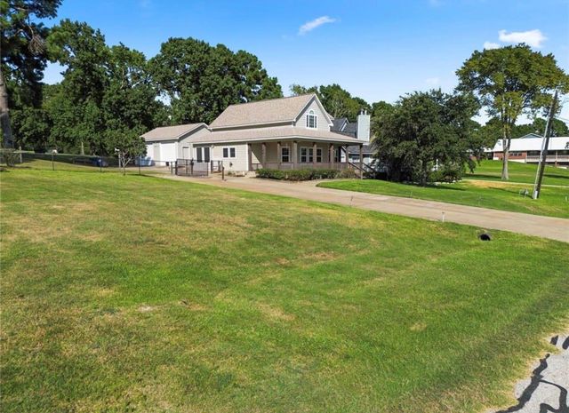 361 Bridgelanding, Onalaska, TX 77360