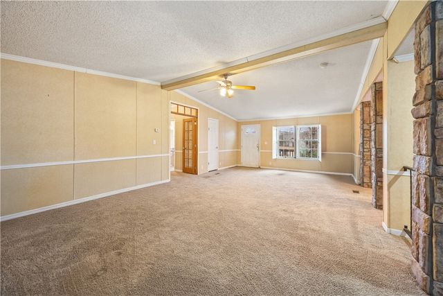 2086 S Harris Drive, Fayetteville, AR 72701