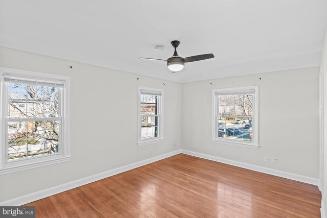 2100 27TH ST S, Arlington, VA 22206