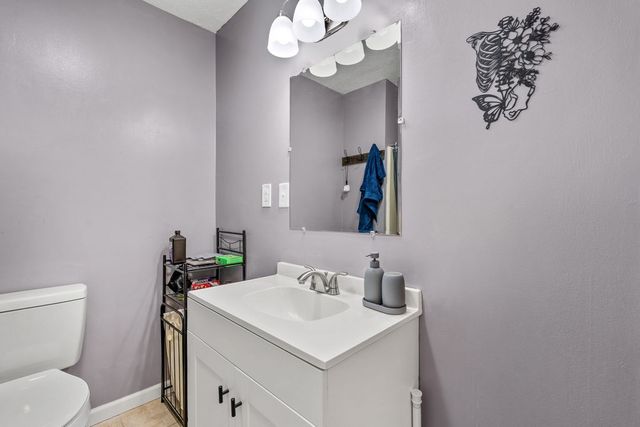 250 McDeerman Rd, Jacksboro, TN 37757