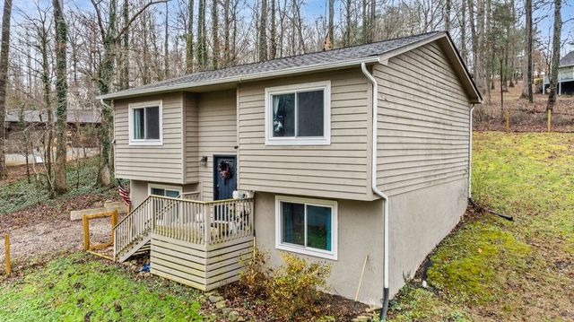 250 McDeerman Rd, Jacksboro, TN 37757