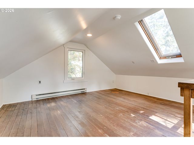 3125 PORTLAND St, Eugene, OR 97405