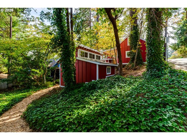 3125 PORTLAND St, Eugene, OR 97405